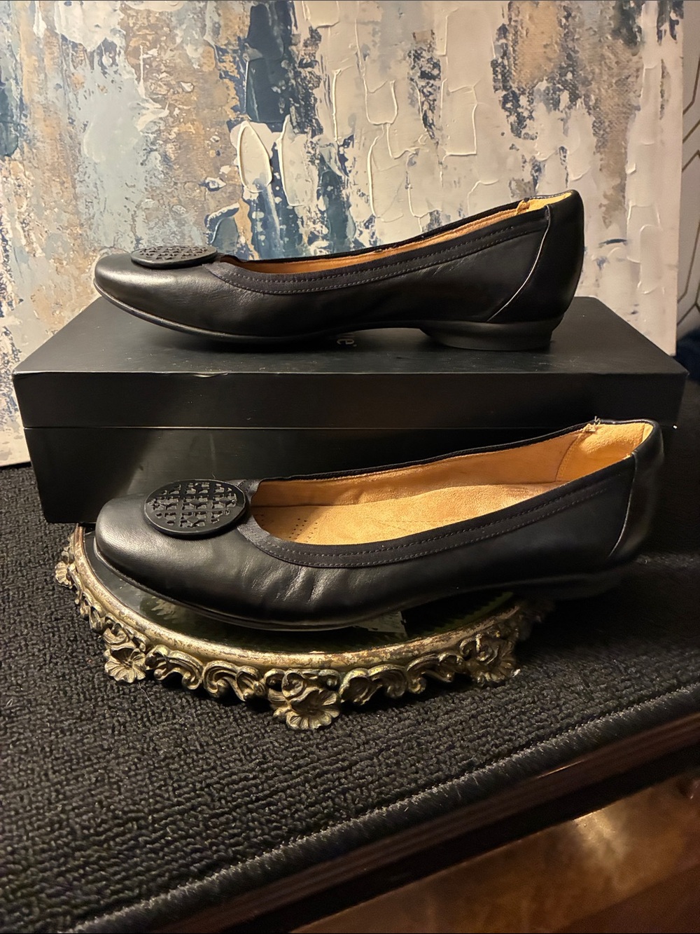 NEW Clarks Classic Black Leather Women's Ballet Flats Size 11